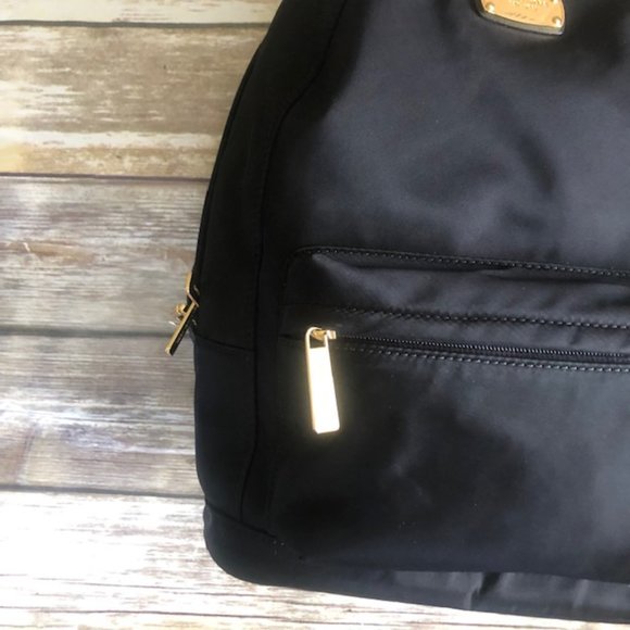 MICHAEL KORS JET SET BACKPACK W/LEATHER STRAPS main image 10